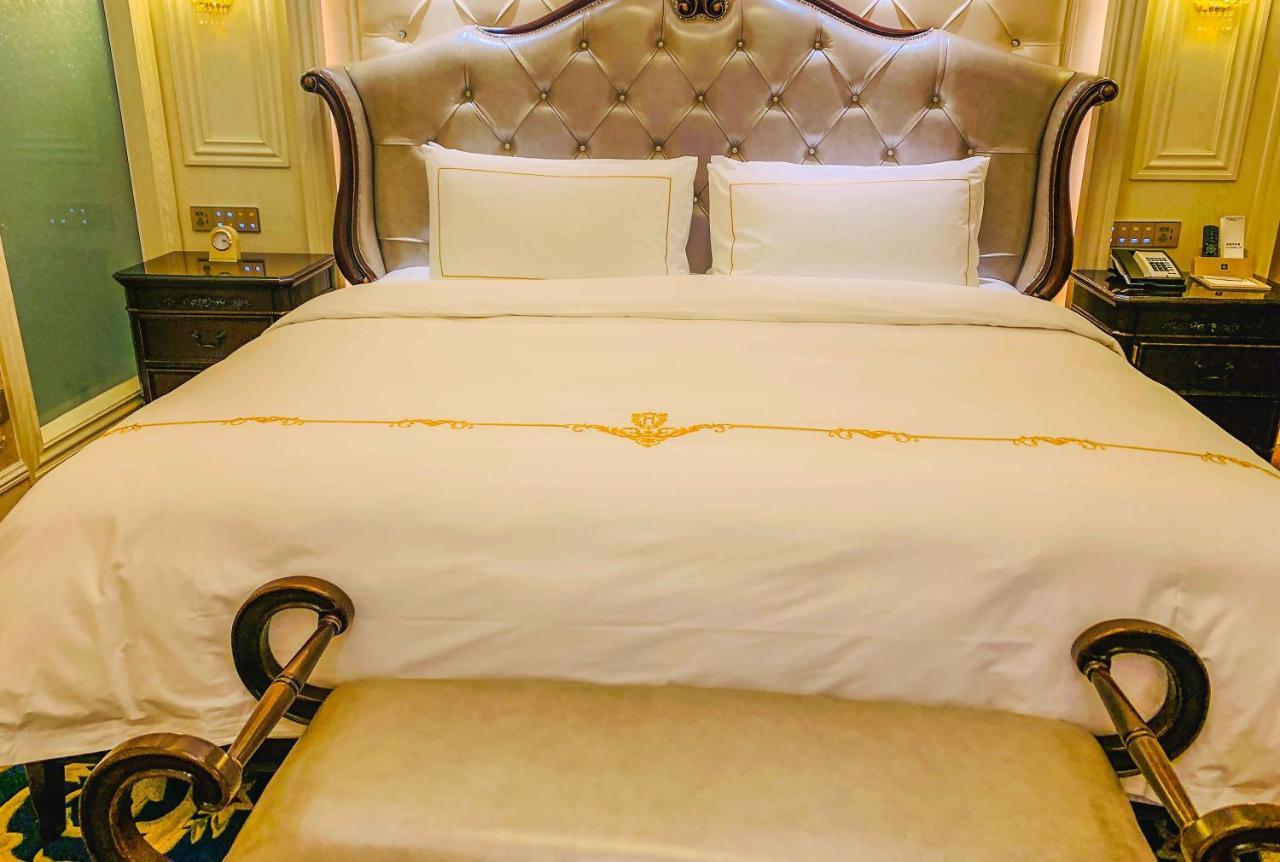 Wyndham Grand Kunming East 호텔 외부 사진