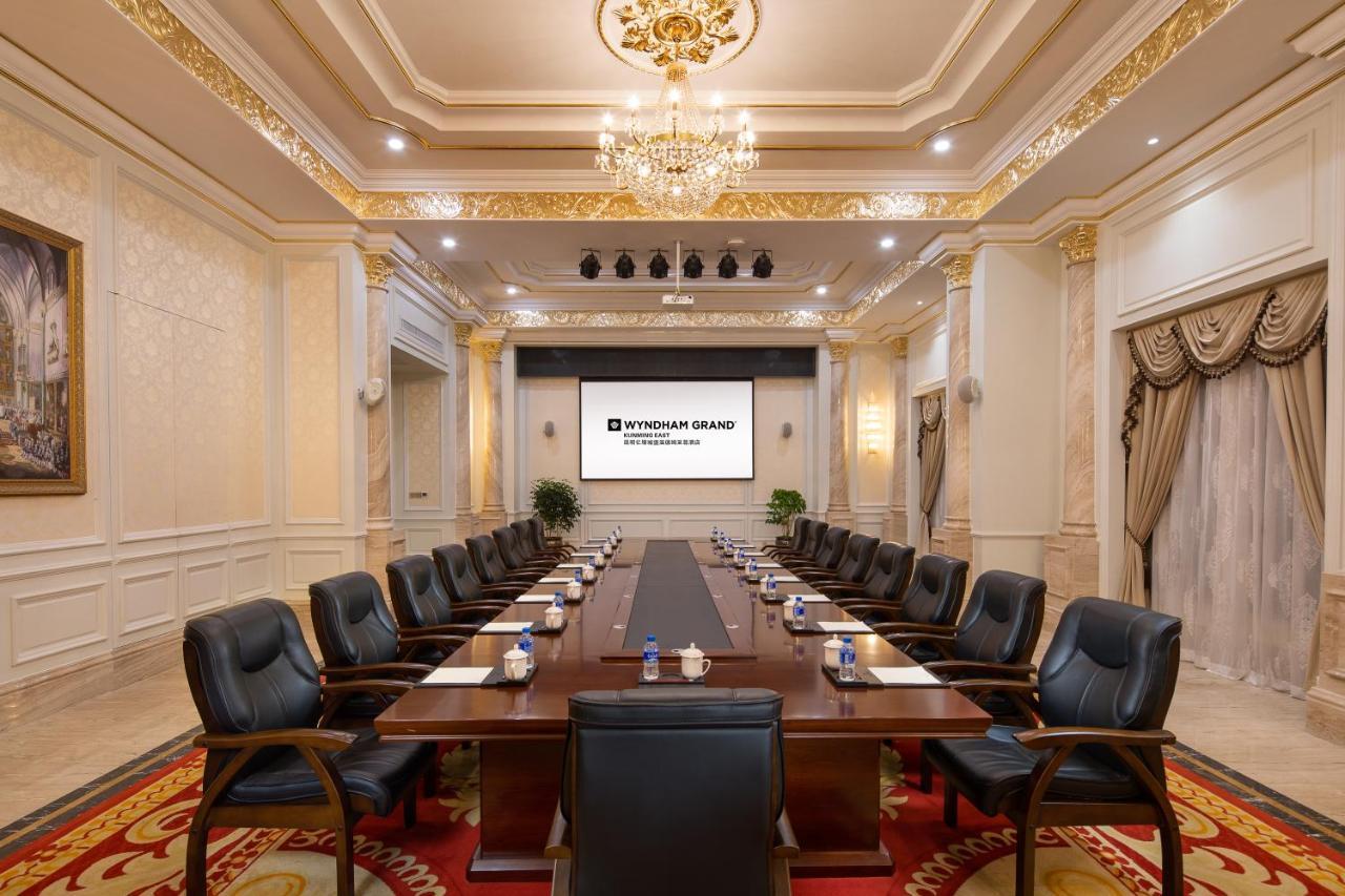 Wyndham Grand Kunming East 호텔 외부 사진