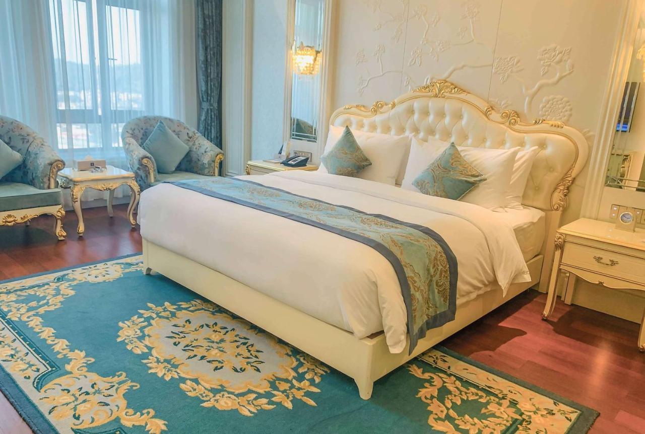 Wyndham Grand Kunming East 호텔 외부 사진