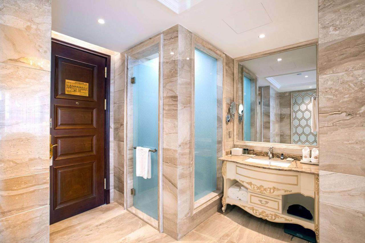 Wyndham Grand Kunming East 호텔 외부 사진